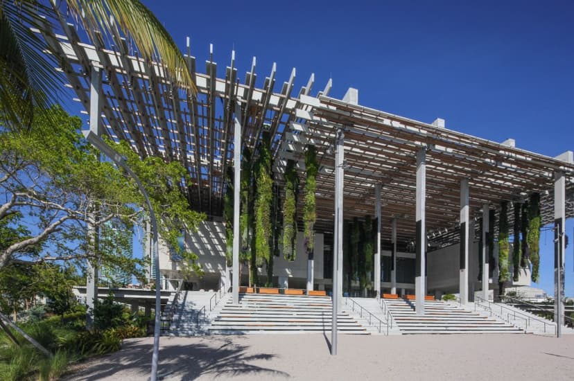 Pérez Art Museum Miami (PAMM) - Miami Attractions