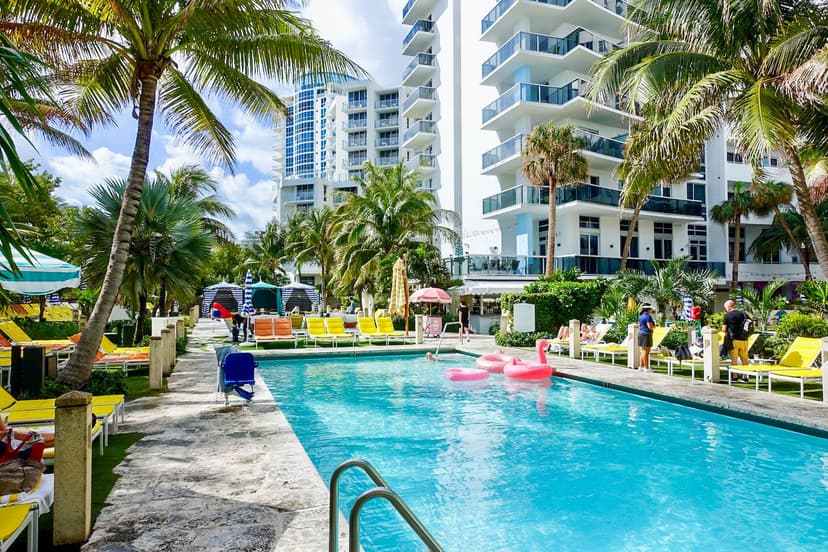 The Confidante Miami Beach - Miami Places to Stay