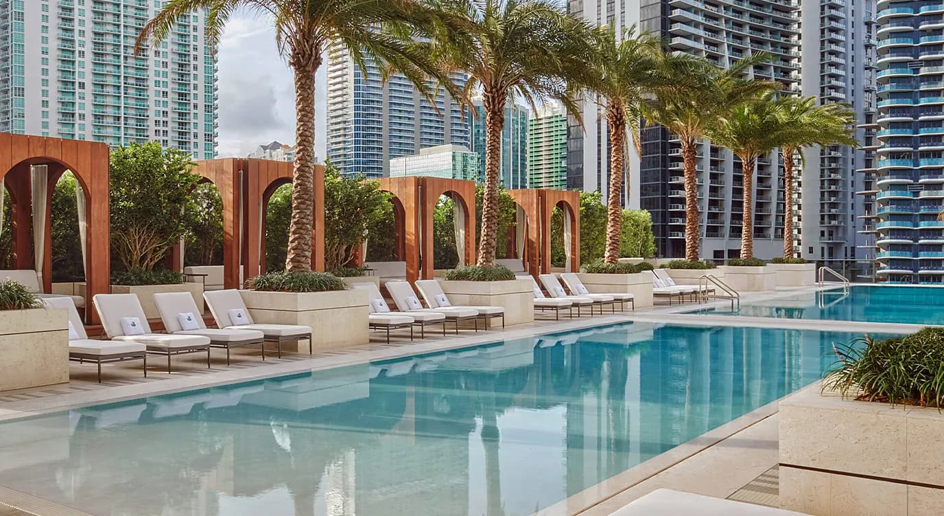 SLS Brickell - Miami Places to Stay