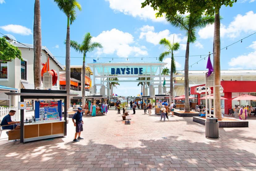 Bayside Marketplace - Miami Shopping