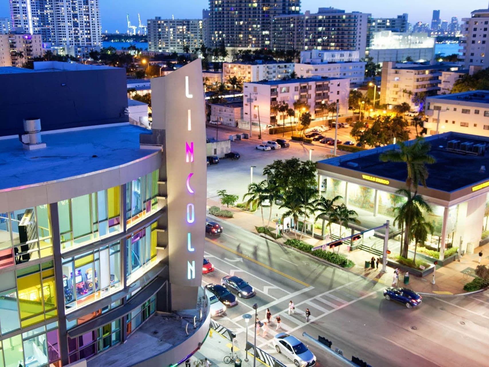 Lincoln Road Mall - Miami Shopping